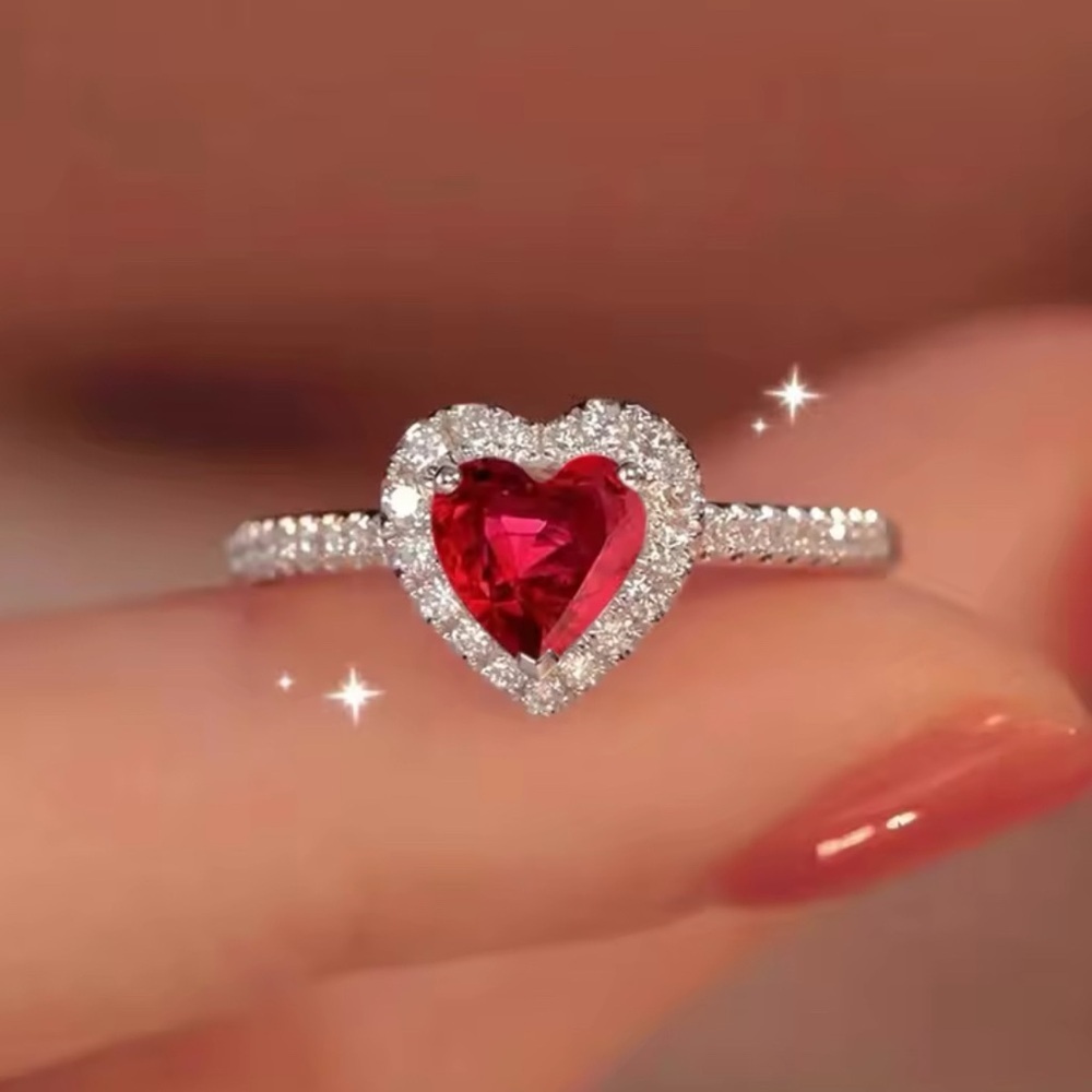 Heart-Shaped Red Gemstone Silver Ring size 8 - Picture 3 of 8